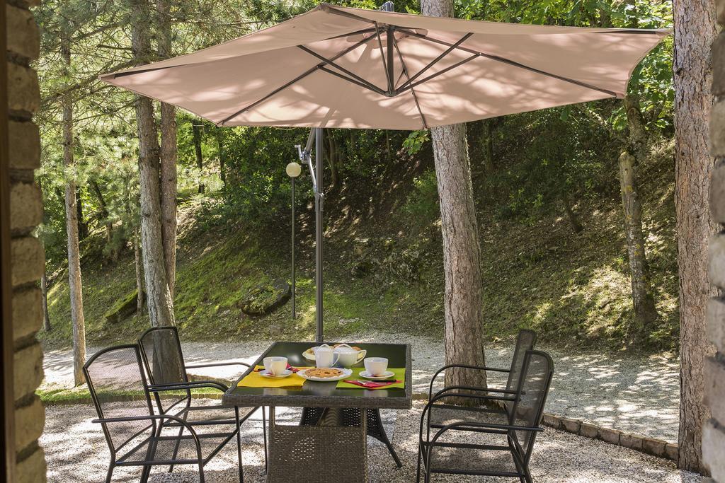 Agriturismo Monte Acuto Umbertide Cameră foto